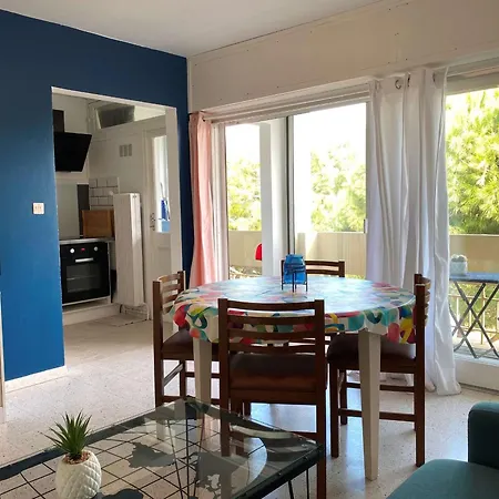 T2 Confortable Avec Wifi, Loggia Spacieuse, Garage A - Fr-1-553-289 *